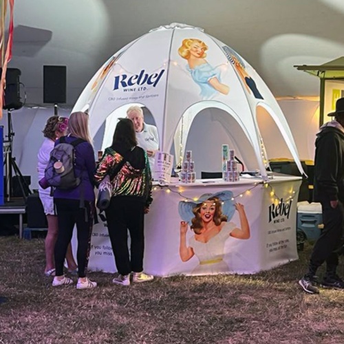 pop-up-kiosk-rebel-wine