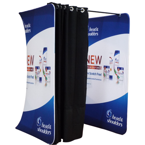 Changing Booth Branded pop-up changing booth advertising Head and Shoulders products